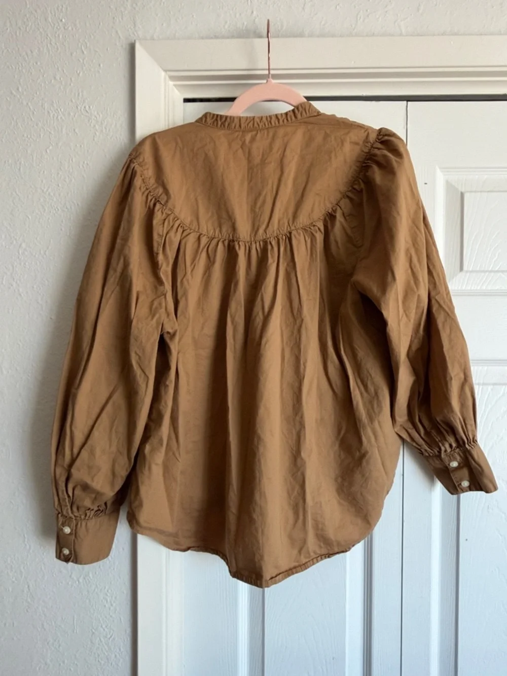 Old Navy Mocha Camel Puff Sleeve Henley Top Blouse